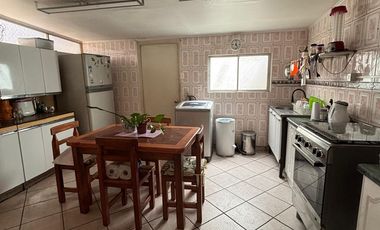 Cómoda Casa en Santiago – Barrio Brasil