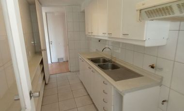 Dpto. 3 Dorm / 2 Baños / 1 Bod.- Barrio República, Santiago.-