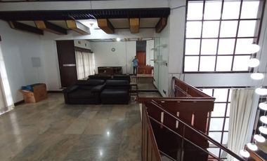 Disewakan rumah furnish siap huni bandung utara Budisari  Setiabudi Bandung dkt UPI, NHI, RSHS, Rs. Advent, ITB