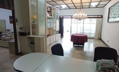 Disewakan rumah furnish siap huni bandung utara Budisari  Setiabudi Bandung dkt UPI, NHI, RSHS, Rs. Advent, ITB