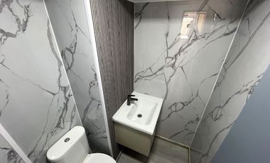 Arriendo Excelente Oficina, Bosque Norte, Total Remodelada.