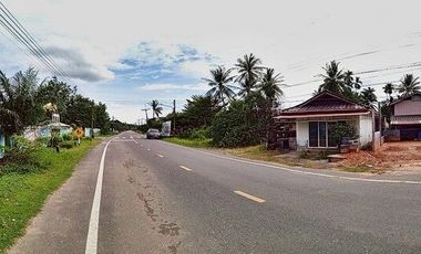 F5-0472 ขายบ้านเดี่ยว ถนนสายบ้านเขาวังบ้านปุลากาซิง ถนนสายปัตตานียะลา ต. ปะโด อ.มายอ จ.ปัตตานี