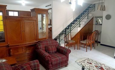 DISEWAKAN Rumah Mewah Nyaman Siap Huni di Setra Duta Ciumbuleuit Bandung dkt Maranatha, UPI, RSHS
