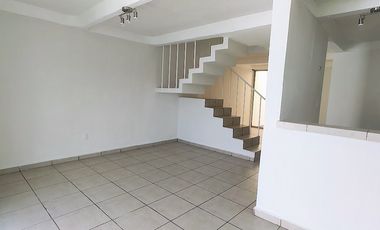 RENTA CASA ZONA SUMIYA EN FRACCIONAMIENTO CON VIGILANCIA