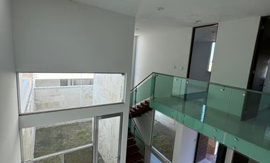 CASA EN VENTA, FRACC. SONTERRA, SALAMANCA, GTO.