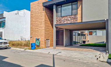 Casa en Venta en Altares Residencial