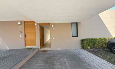 Casa en Condominio Inspira Zibata Querétaro, con seguridad, alberca