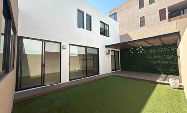 Casa en Condominio Inspira Zibata Querétaro, con seguridad, alberca