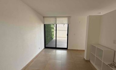 Casa en Condominio Inspira Zibata Querétaro, con seguridad, alberca