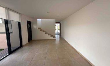 Casa en Condominio Inspira Zibata Querétaro, con seguridad, alberca