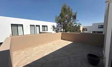 Casa en Condominio Inspira Zibata Querétaro, con seguridad, alberca