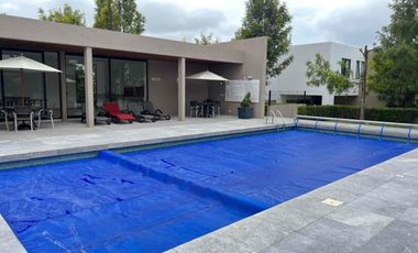 Casa en Condominio Inspira Zibata Querétaro, con seguridad, alberca