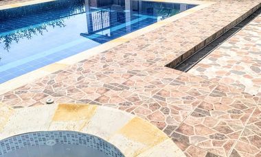 CASA PARA MODERNIZAR EN MELGAR