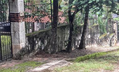 CASA PARA MODERNIZAR EN MELGAR