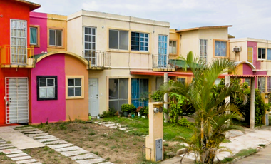 CASA DE REMATE CATAMARAN 197 PUERTO ESMERALDA VERACRUZ 96536