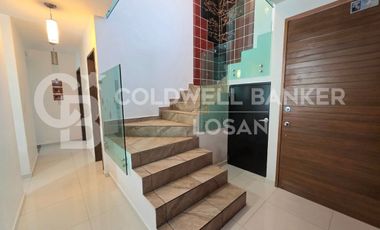 Casa en Venta Real Esmeralda, Bosque de Sándalo