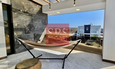 VENTA DE CASA  POR ESTRENAR