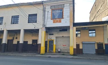 Terreno en Alquiler, ubicación céntrica altamente comercial.