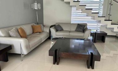 RENTA RESIDENCIA CONTEMPORÁNEA