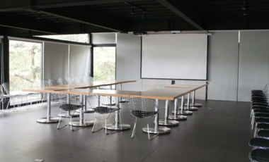 ESPLENDIDO LOCAL A PIE DE AVENIDA UNIVERSIDAD