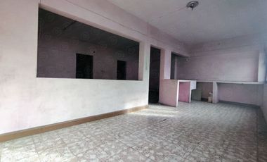 Edificio en Renta de 3 pisos, uso comercial sobre Av Miguel Aleman, Leon, Gto.