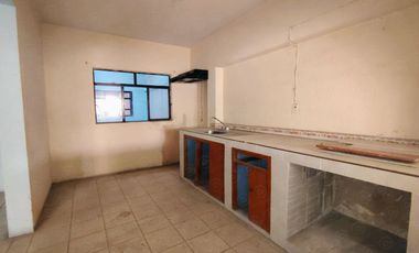 Edificio en Renta de 3 pisos, uso comercial sobre Av Miguel Aleman, Leon, Gto.