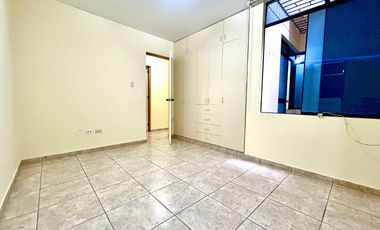 Ocasión Vendo departamento Primer Piso con cochera en Avenida - San Isidro - Santa rosa del Palmar Ica!