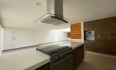 CASA EN RENTA, MOD. HANNA, RESIDENCIAL VALLE DE LAS FUENTES, CALIMAYA