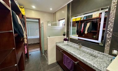 LAS CAÑADAS RESIDENCIA EN COTO ABEDULES