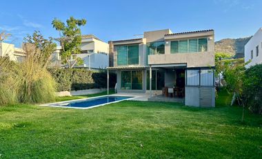 LAS CAÑADAS RESIDENCIA EN COTO ABEDULES