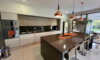 LAS CAÑADAS RESIDENCIA EN COTO ABEDULES