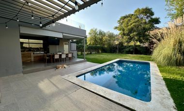 LAS CAÑADAS RESIDENCIA EN COTO ABEDULES