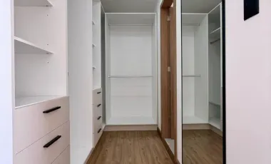 CASA EN VENTA, 3 HABITACIONES - TUMBACO QUITO ECUADOR