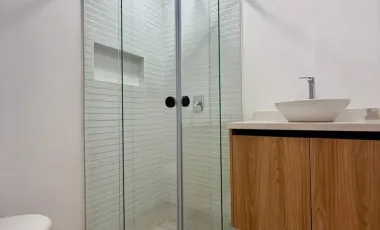 CASA EN VENTA, 3 HABITACIONES - TUMBACO QUITO ECUADOR