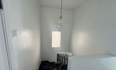 Casa en renta 3 recamaras, 2.5 baños, cerca de Av Gomez Morin y Jupiter, cerca del puente zagoza