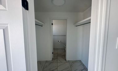 Casa en renta 3 recamaras, 2.5 baños, cerca de Av Gomez Morin y Jupiter, cerca del puente zagoza