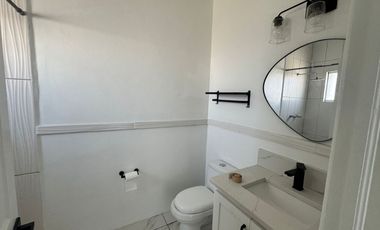 Casa en renta 3 recamaras, 2.5 baños, cerca de Av Gomez Morin y Jupiter, cerca del puente zagoza