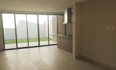 Casa nueva en Fracc. El Edén, Zona Santa Anita