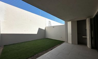 Casa nueva en Fracc. El Edén, Zona Santa Anita
