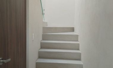 Casa nueva en Fracc. El Edén, Zona Santa Anita