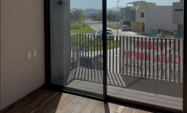 Casa nueva en Fracc. El Edén, Zona Santa Anita