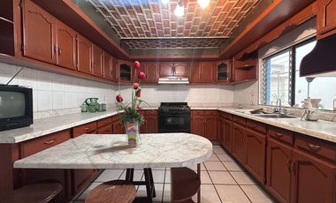Casa en venta en Tlaquepaque Centro