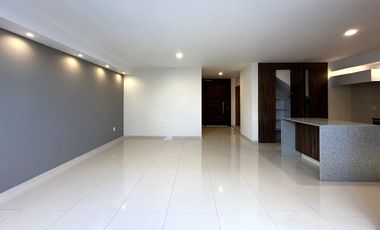 Casa en Coto Altanza en Soaré III, Solares, Zapopan