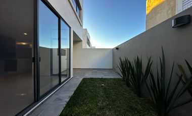 Casa en Coto Altanza en Soaré III, Solares, Zapopan