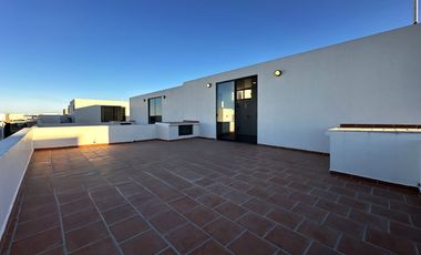 Casa en Coto Altanza en Soaré III, Solares, Zapopan