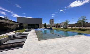 Casa en Coto Altanza en Soaré III, Solares, Zapopan
