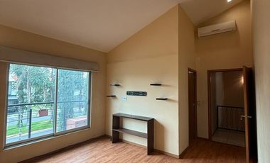 Residencia en venta en Jardin Real Zapopan