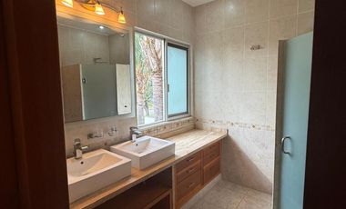 Residencia en venta en Jardin Real Zapopan