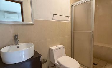 Residencia en venta en Jardin Real Zapopan