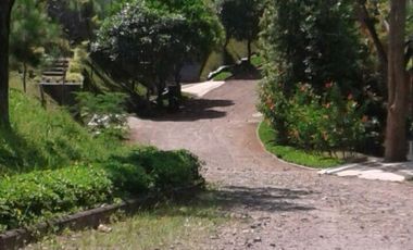 Dijual Rumah Villa Luas Asri di Dago Village
